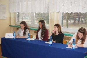 Uczestnicy II Turnieju Debat Oksfordzkich