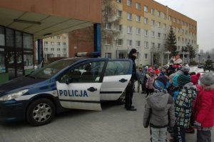 Policjantka na spotkaniu z przedszkolakami