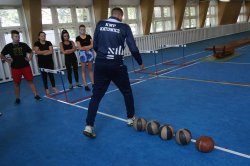 zdjęcie kolorowe: uczestnicy warsztatów zorganizowanych przez KWP Katowice