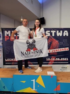 zdjęcie kolorowe: Justyna Ciborska ze swoim trenerem