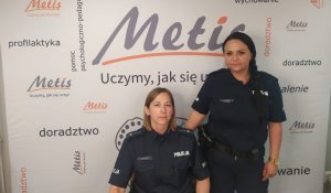 Zdjęcie kolorowe: podkom. Adrianna Mazur i mł. asp. Agnieszka Krzysztofik podczas konferencji online