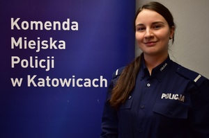 zdjęcie kolorowe: starszy posterunkowy Paulina Wieczorek - dzielnicowa rejonu służbowego nr 23