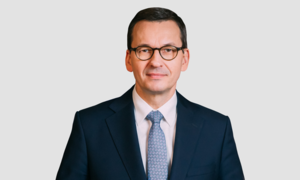 zdjęcie kolorowe: Prezes Rady Ministrów Mateusz Morawiecki