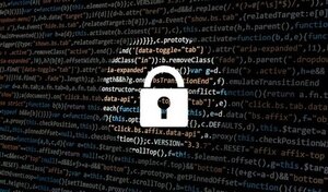 zdjęcie kolorowe: na czarnym tle biała kłódka