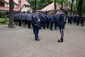 Na zdjęciu Generał Policji i dowódca uroczystości